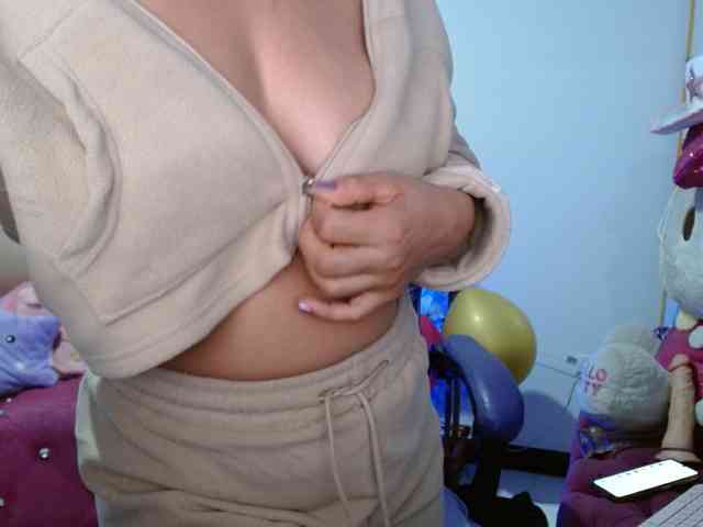 hot-sexy-bunny webcam