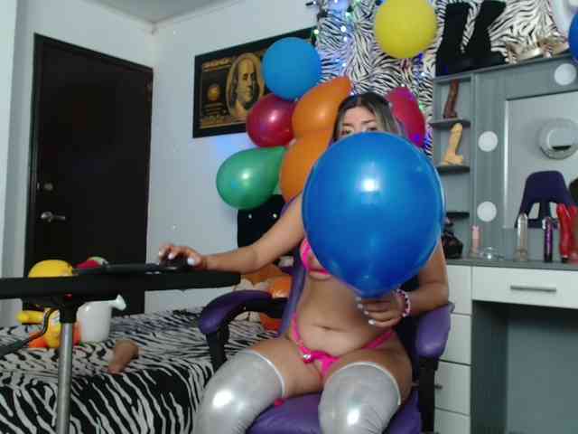 hot-sexy-bunny webcam