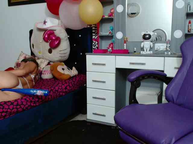 hot-sexy-bunny webcam