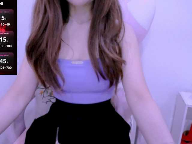 Cheriana live webcam show