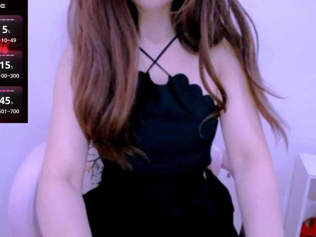 Cheriana live webcam show