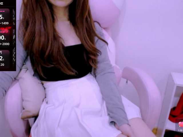 Cheriana live cam on BongaCams