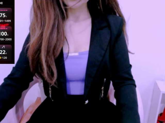 Cheriana live cam on BongaCams