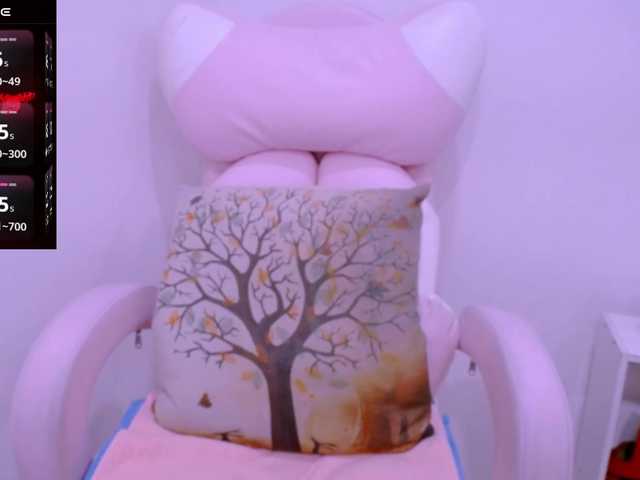 Cheriana live cam on BongaCams