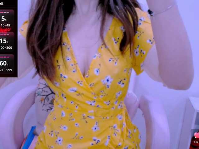 Cheriana live cam preview