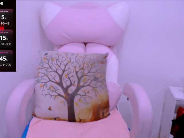 Cheriana's BongaCams show and profile