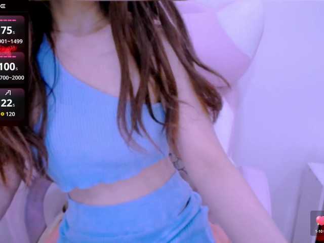 Cheriana live cam on BongaCams
