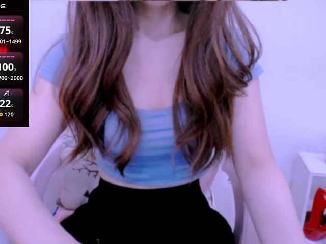 Cheriana's BongaCams show and profile