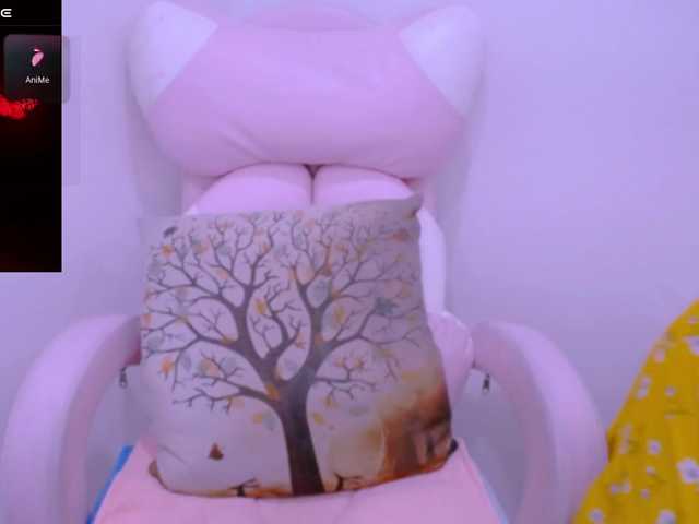 Cheriana live webcam show