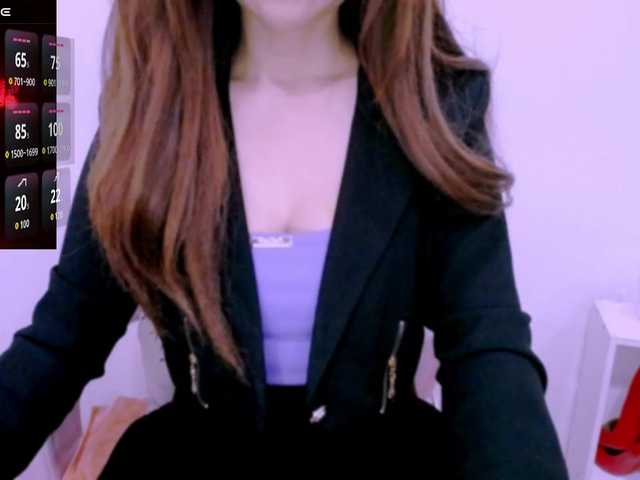 Cheriana live cam on BongaCams