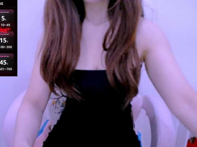 Cheriana live cam on BongaCams