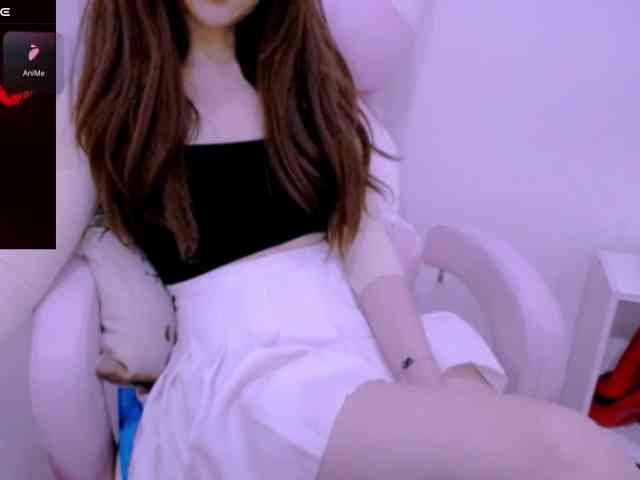 Model: Cheriana
