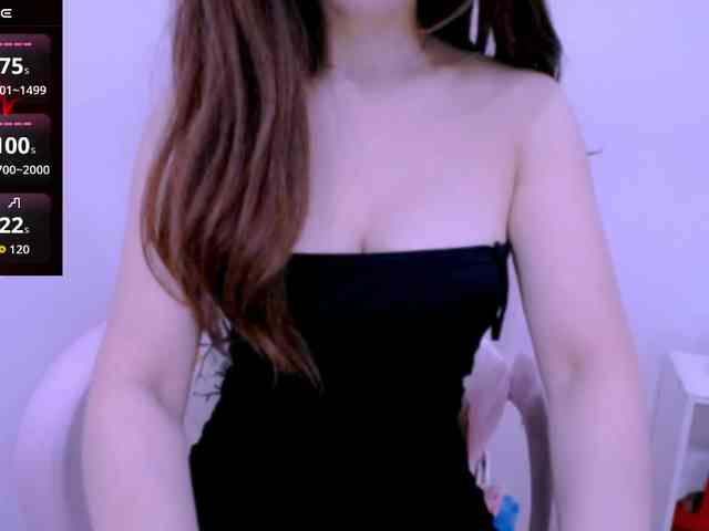Cheriana Live Webcam on BongaCams