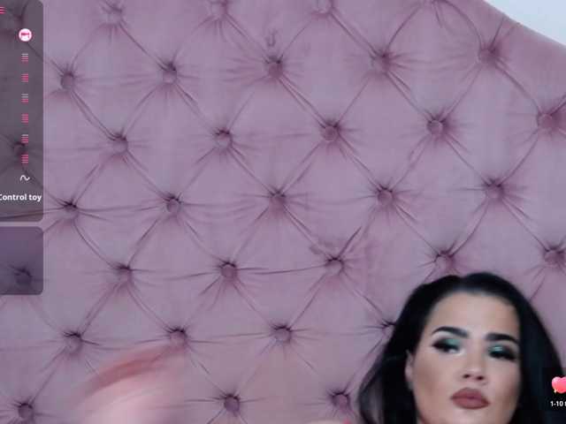Margosha-yours, en vivo ahora en BongaCams