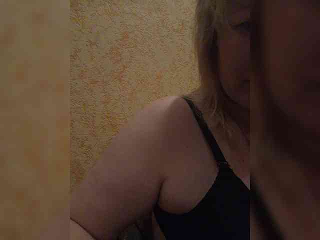 Sweet_Symphony webcam