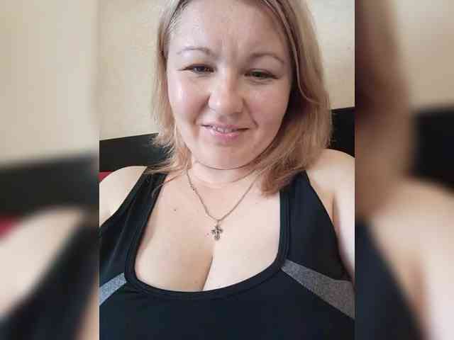 Sweet_Symphony webcam