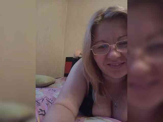 Sweet_Symphony webcam