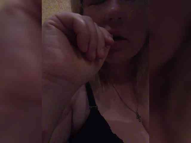 Sweet_Symphony webcam