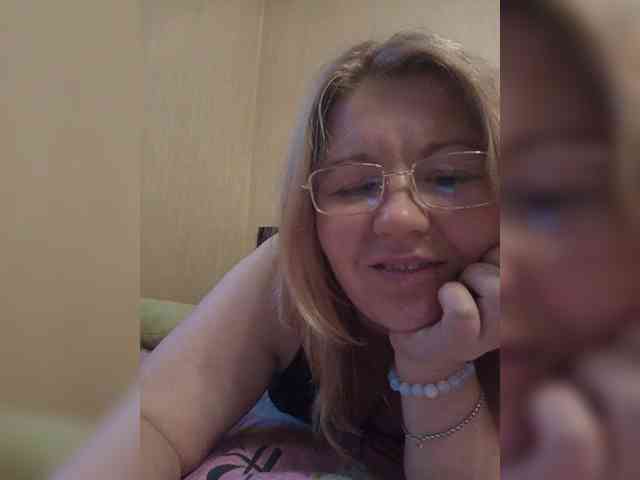 Sweet_Symphony webcam