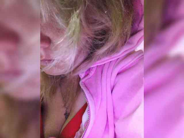 Sweet_Symphony webcam
