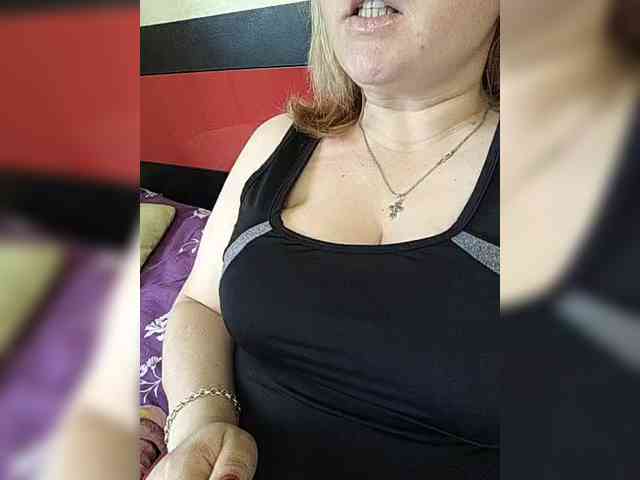 Sweet_Symphony webcam
