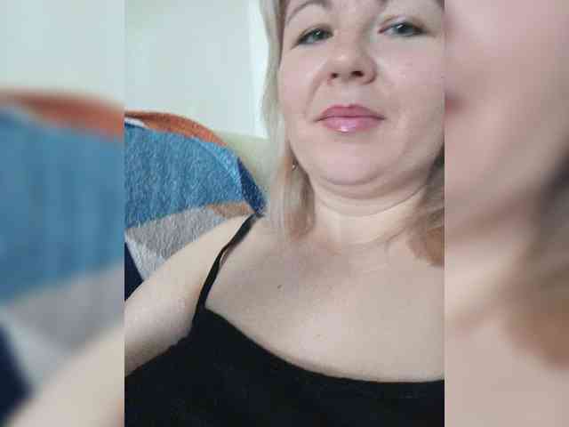 Sweet_Symphony webcam