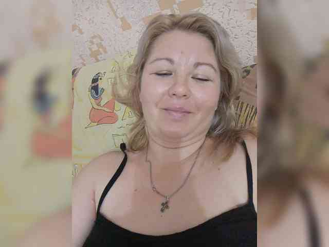 Sweet_Symphony webcam
