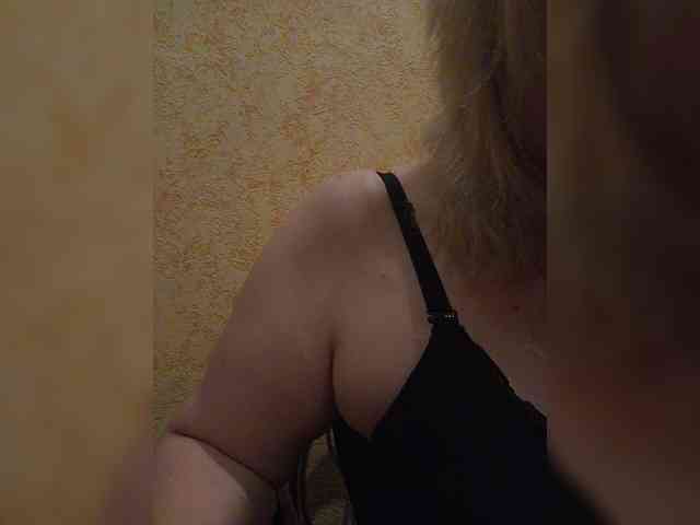 Sweet_Symphony webcam