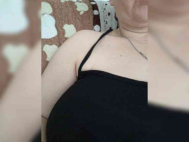 Sweet_Symphony webcam