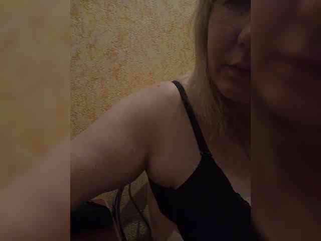 Sweet_Symphony webcam