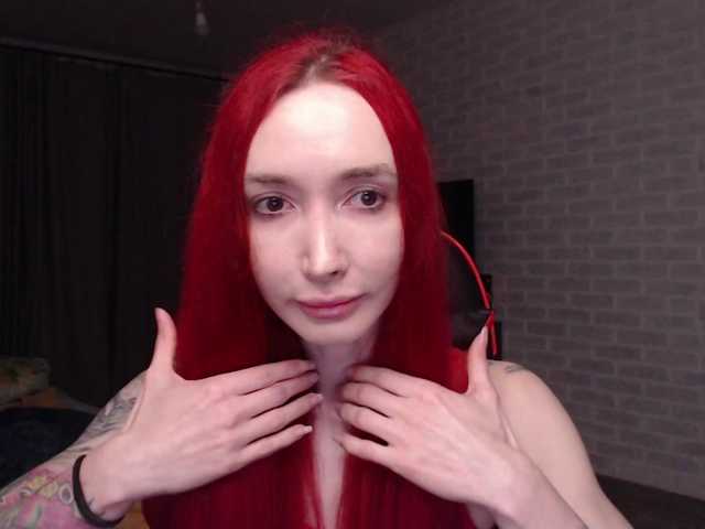 Natali-Sweet live cam on BongaCams