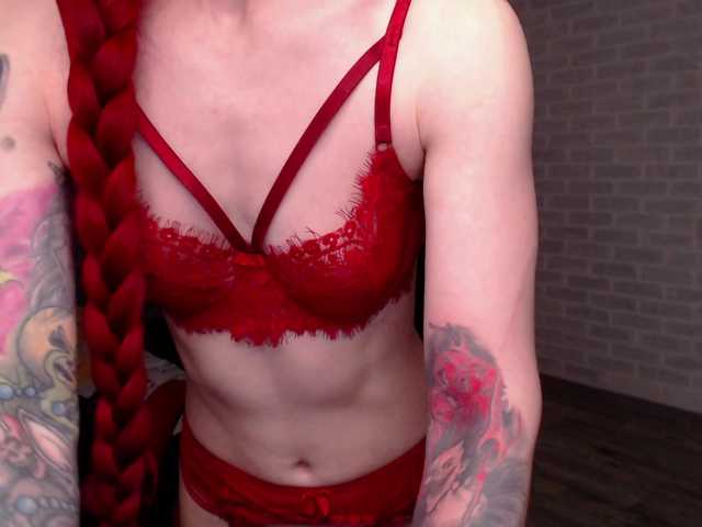 Natali-Sweet live cam on BongaCams