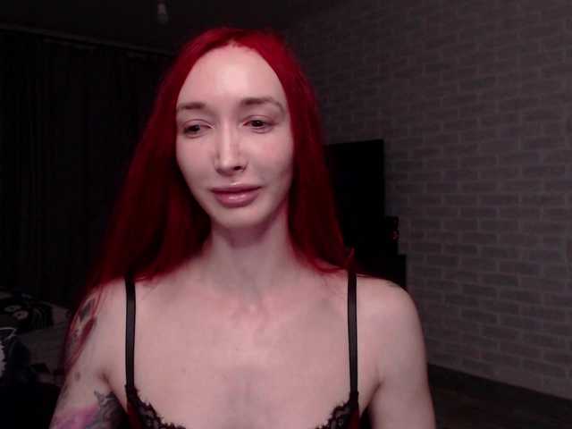 Natali-Sweet live cam on BongaCams