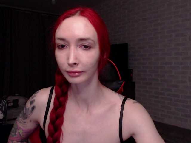 Natali-Sweet live cam on BongaCams