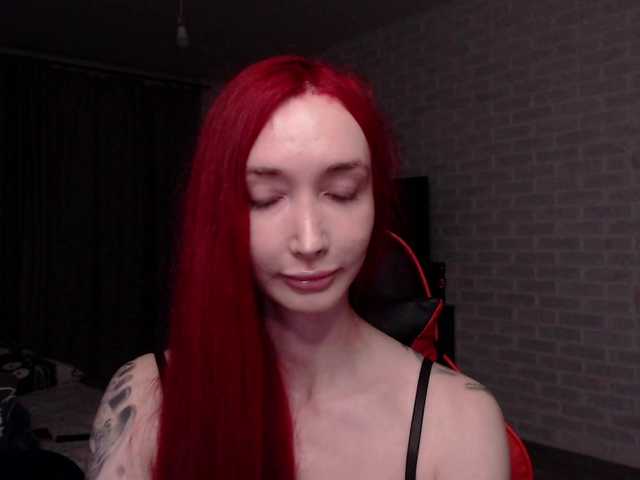 Natali-Sweet live cam on BongaCams