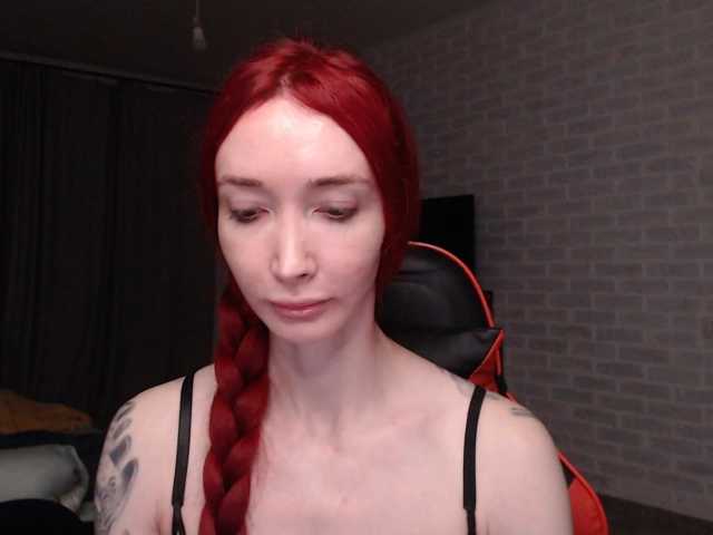 Natali-Sweet live cam on BongaCams