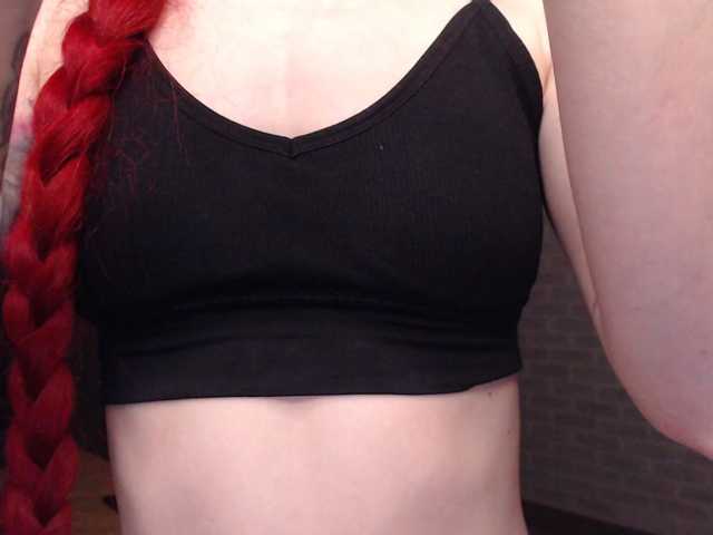 Natali-Sweet live cam on BongaCams