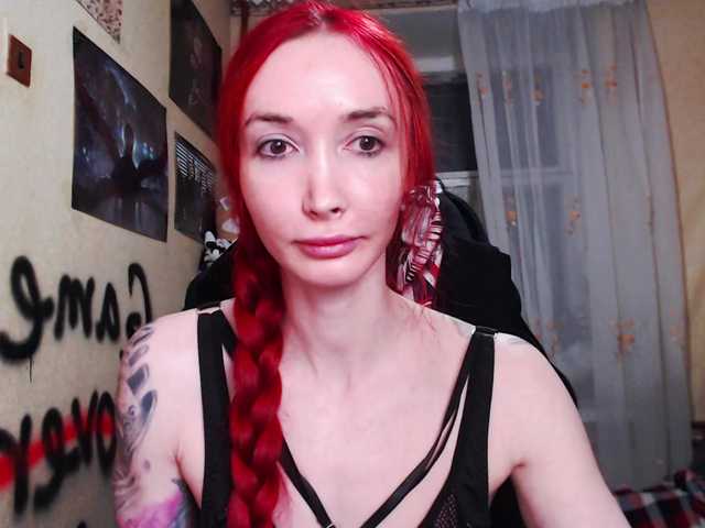 Natali-Sweet's BongaCams show and profile