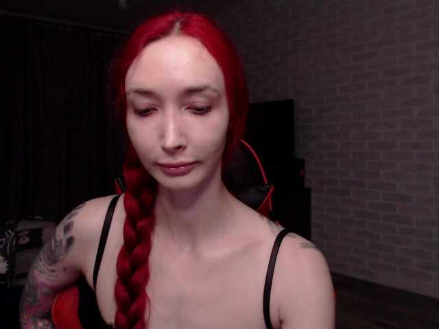 Natali-Sweet live cam on BongaCams