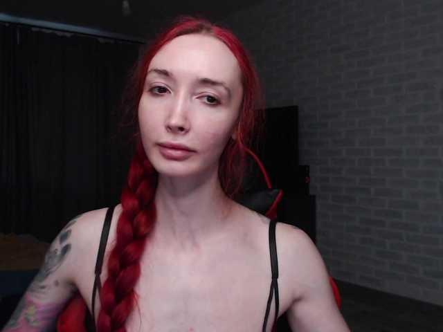 Natali-Sweet live cam on BongaCams