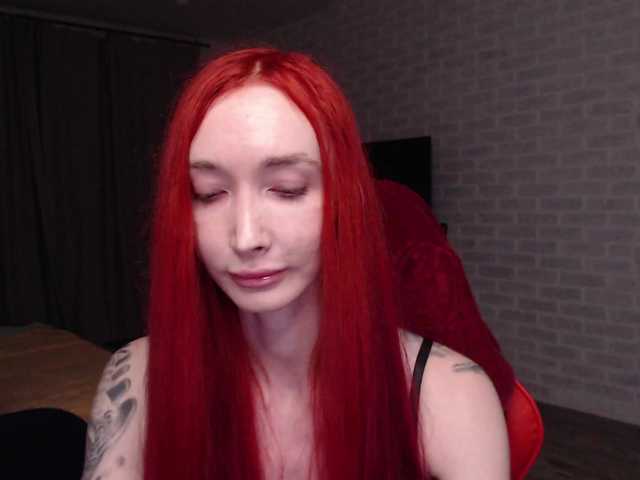 Natali-Sweet live cam on BongaCams