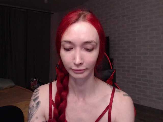 Natali-Sweet live cam on BongaCams