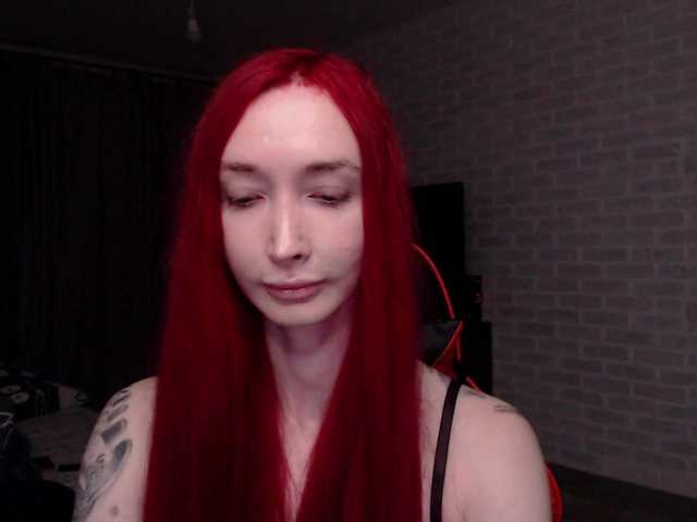 Natali-Sweet live cam on BongaCams