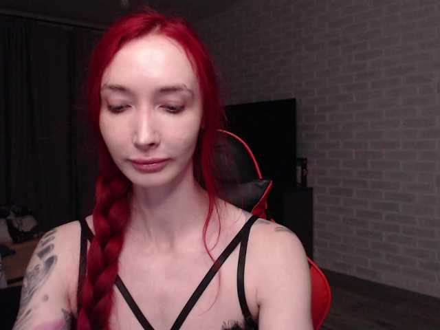 Natali-Sweet live cam on BongaCams