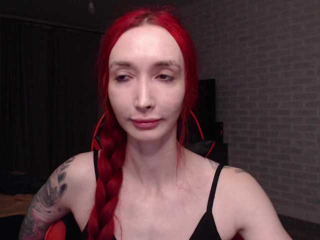 Natali-Sweet live cam on BongaCams