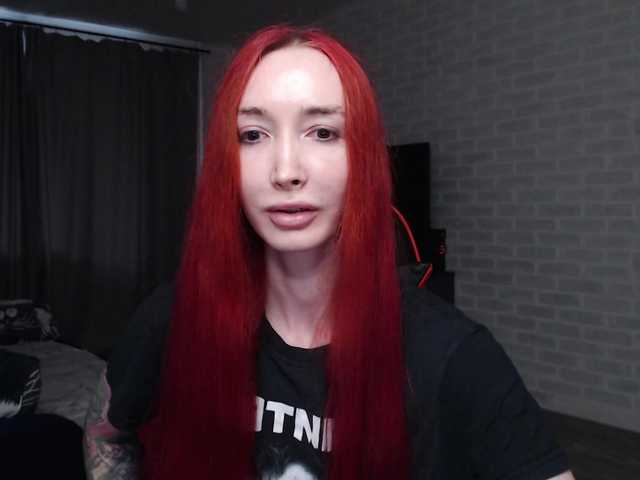 Natali-Sweet live cam on BongaCams