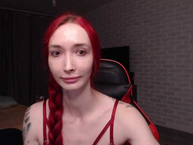 Natali-Sweet live cam on BongaCams