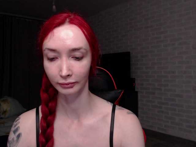 Natali-Sweet live webcam show