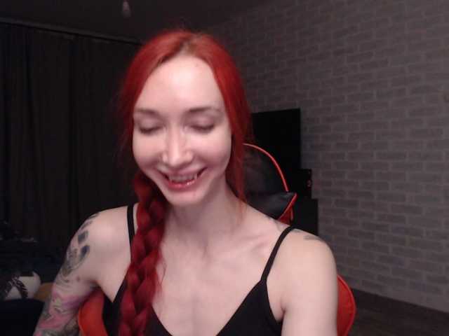 Natali-Sweet live cam on BongaCams