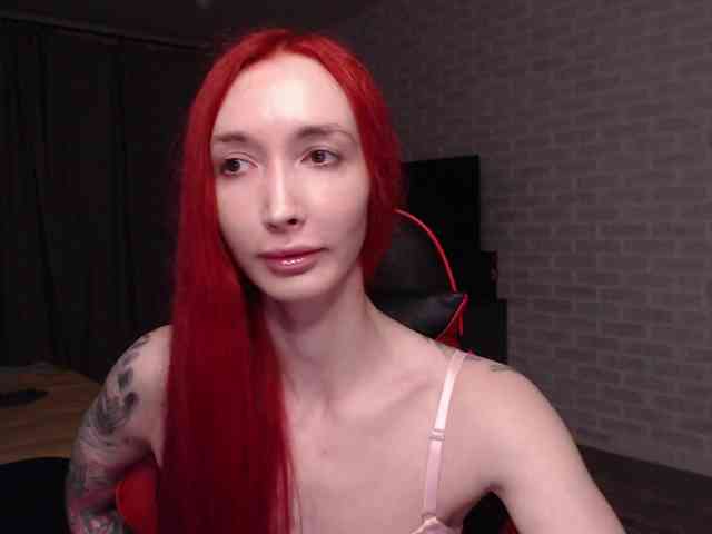 Roxy-sun's cam show statistics and live stream